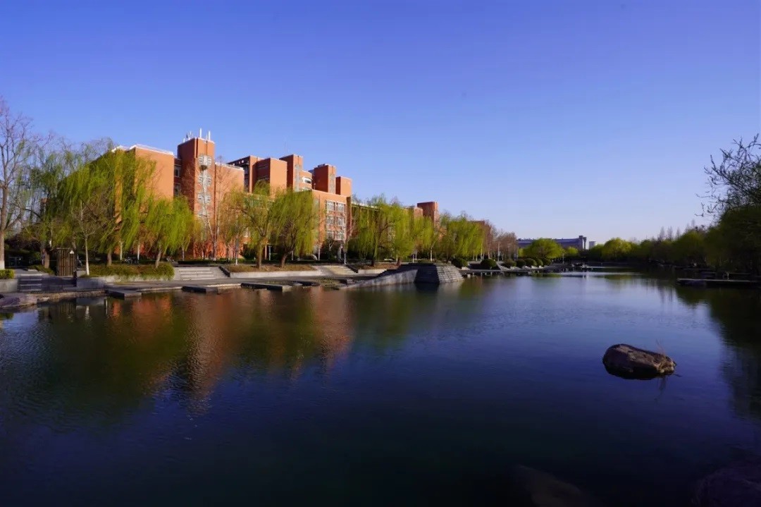 郑州大学招生办公室9