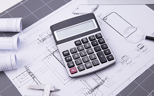 成人高考还要去学校考试吗？