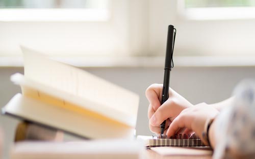 贵州成人高考的报名材料？