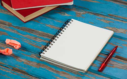 成人高考本科算应届生吗？