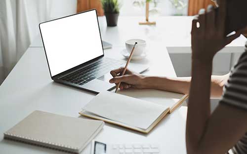 成人高考需要看哪些书籍？刷题还是看书好？