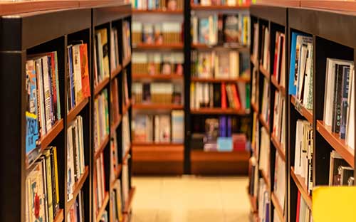 成人高考只要达到分数想就是录取了吗？