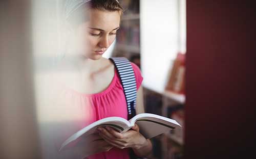 成人自学考试如何办理转考？