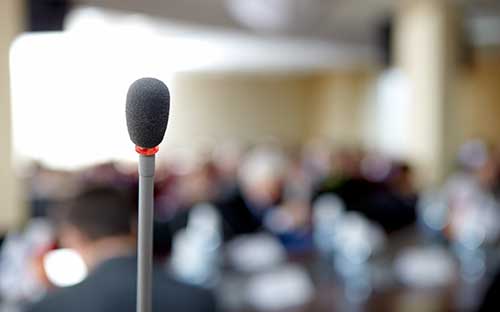 成人高考学位英语一年考几次？