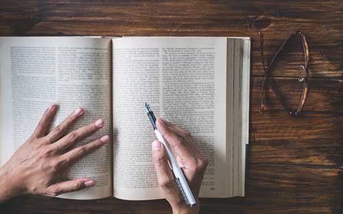 通过成人高考读的大专是什么文凭？