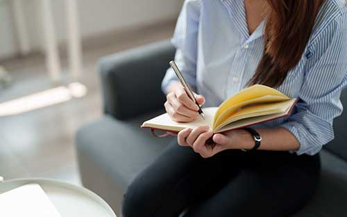 成人高考有专插本吗？怎么备考？