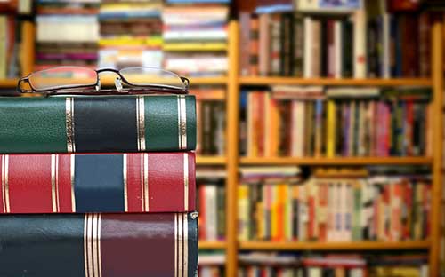 成人高考医学专业报考条件是什么？可以考医师资格证吗？