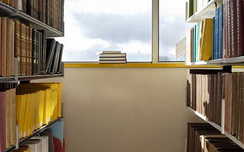 成人高考费用大概是多少？多长时间拿到毕业证？