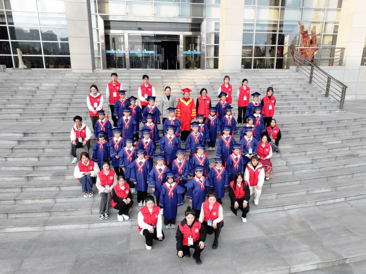 “逐梦青春 筑梦启航”郑师研学一日游5