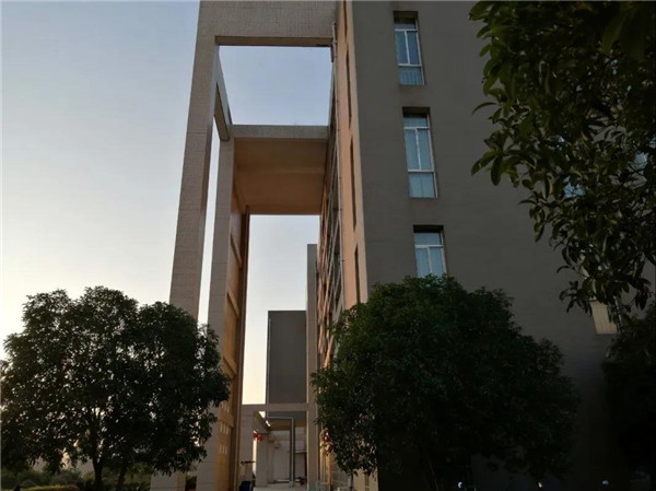 gkcx_1596099445_2835_thumb.jpg gkcx_1596099445_2835.jpg