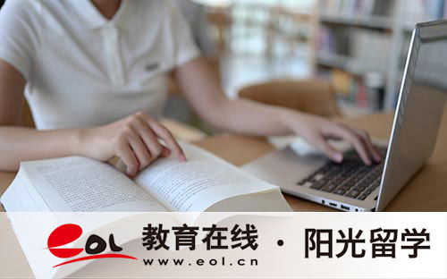 海外留学文科与艺术类专业比例提高