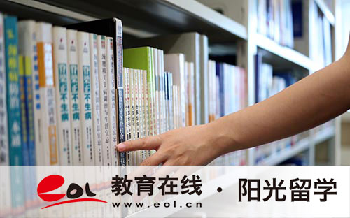 新加坡留学私立大学/公立大学研究生申请要求分别是什么